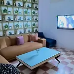 La Maison De Bonheur