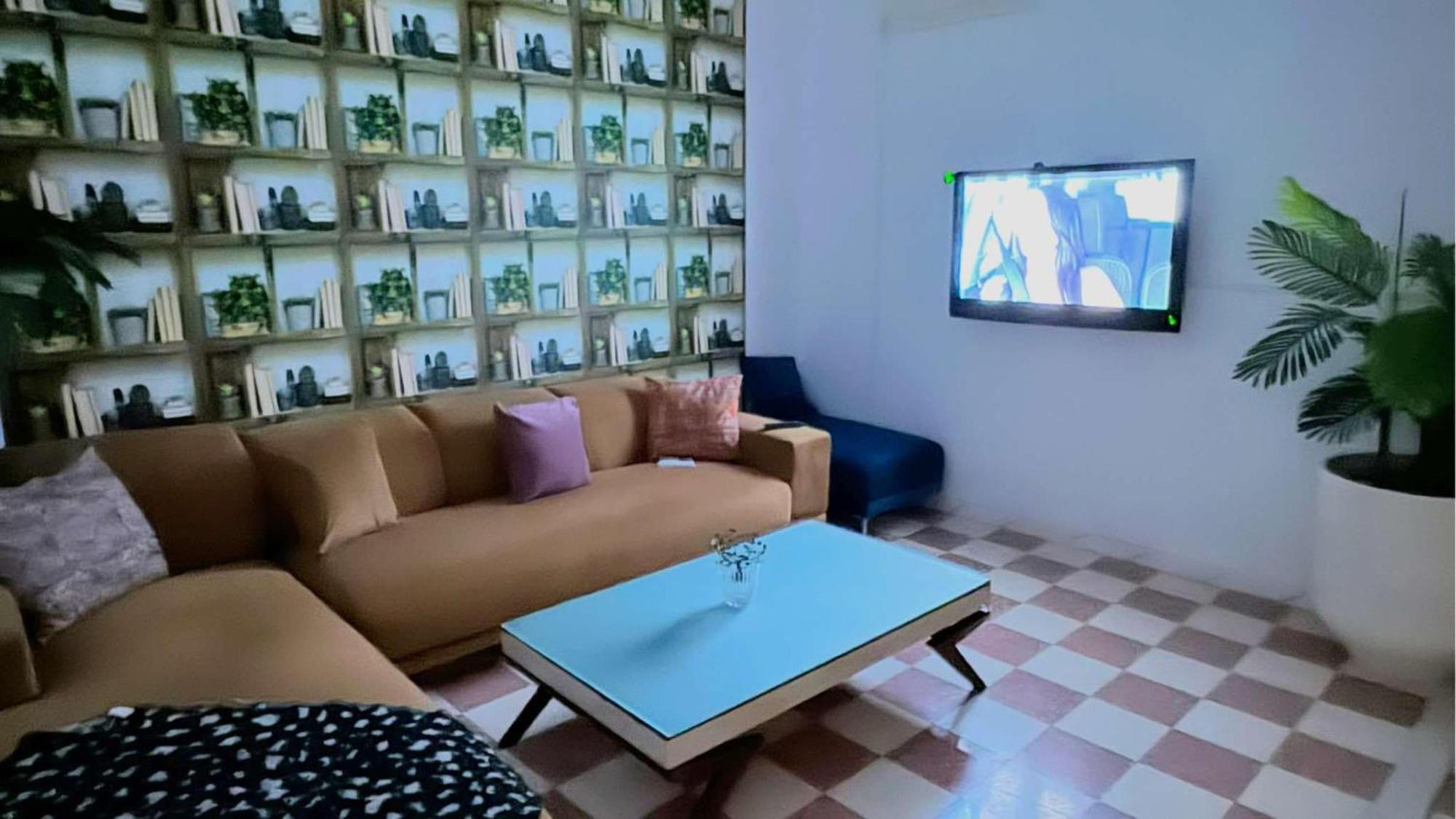 La Maison De Bonheur *